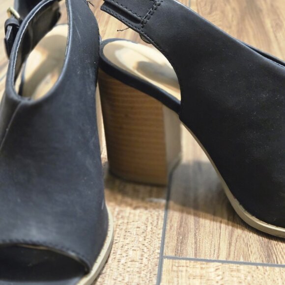 637. Qupid Black Open Toe Wedge Heeled Sandal Shoe Size 6 - Picture 2 of 8